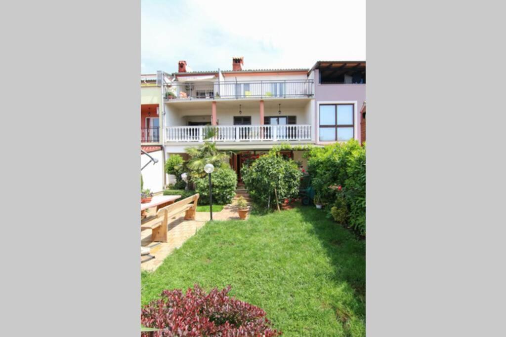 Apartments Kristina Fazana D Экстерьер фото